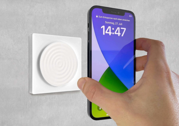smart things WallBase 80 Magnetic Wireless Charger, 15W, Weiß