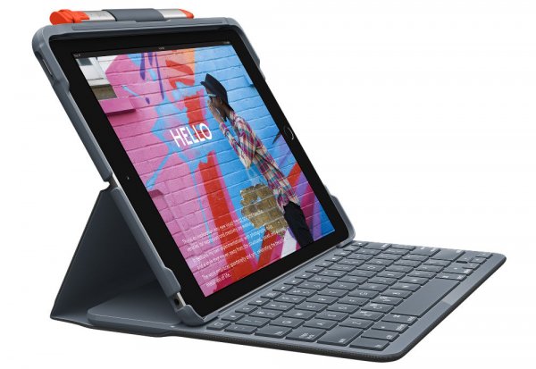 Logitech Slim Folio
